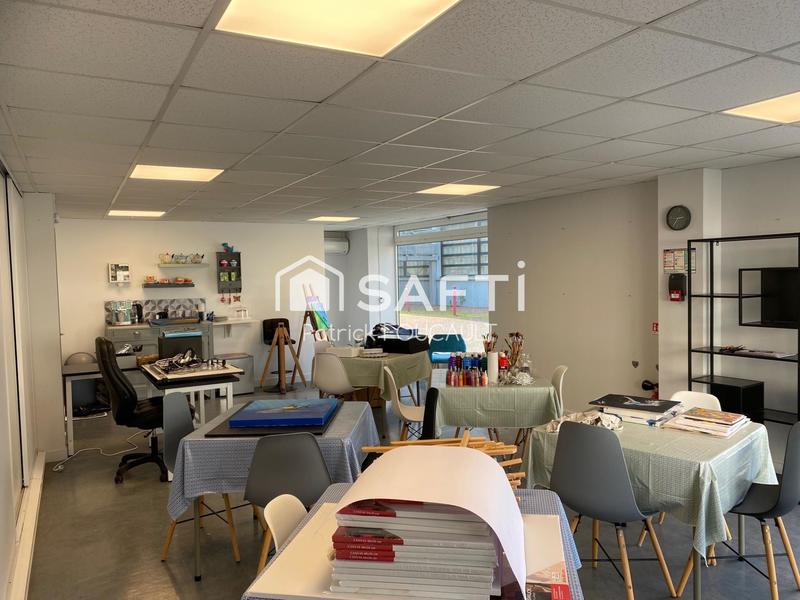 Local commercial - 155 m² - 3 pièces
