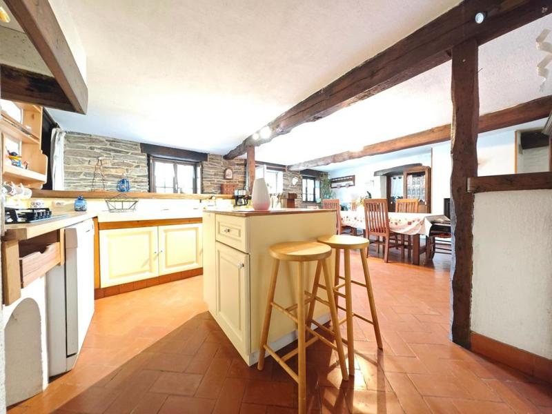 Maison - 153 m² - 6 pièces
