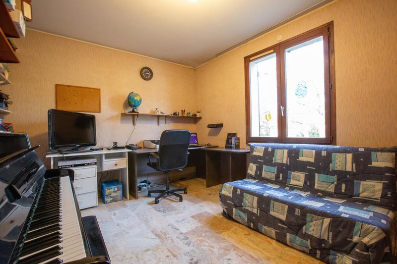 Maison - 261 m² - 9 pièces