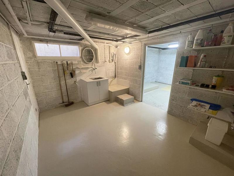 Maison - 140 m² - 8 pièces