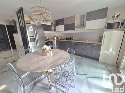 Appartement - 68 m² - 4 pièces