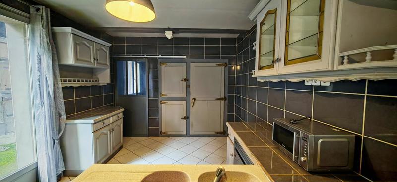 Longère - 202 m² - 7 pièces