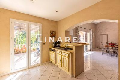 Maison - 145 m² - 5 pièces