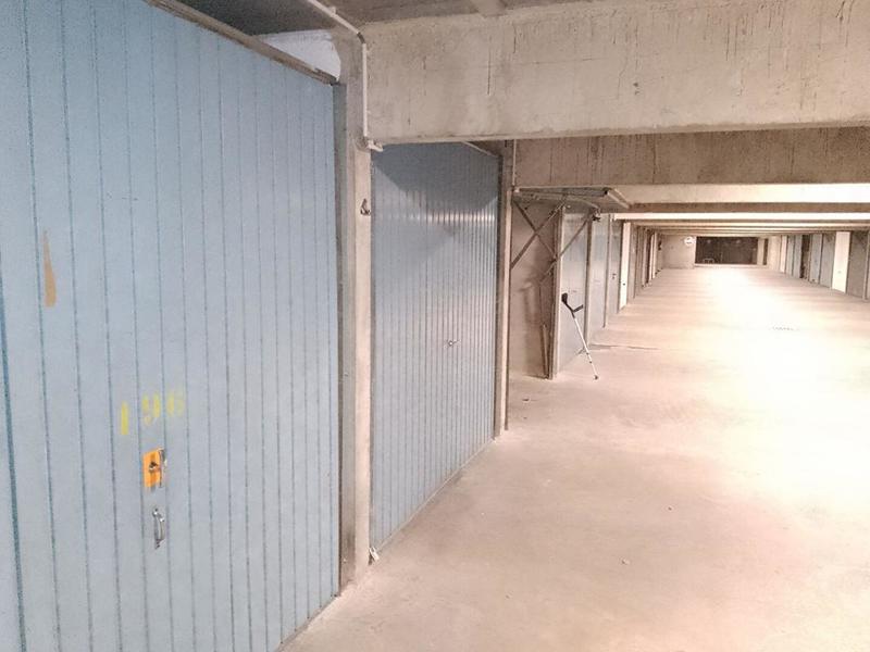 Parking / Garage - 14 m²