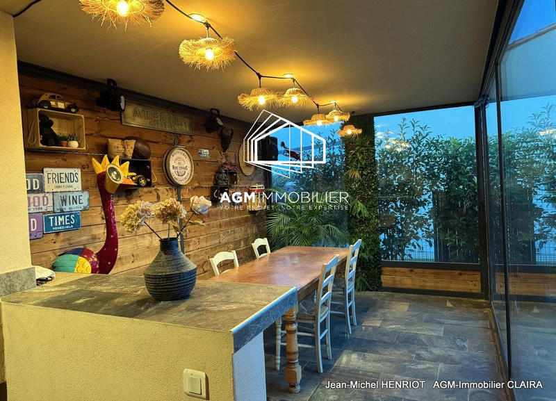 Villa - 104 m² - 4 pièces