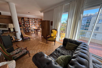 Appartement - 81 m² - 3 pièces