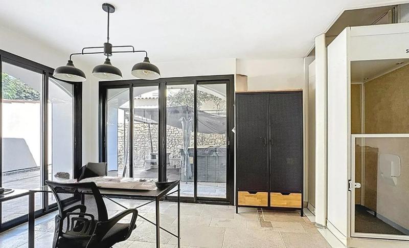 Villa - 230 m² - 7 pièces