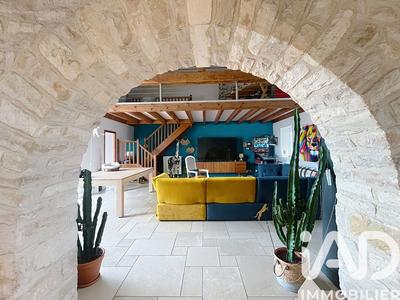 Maison - 234 m² - 8 pièces