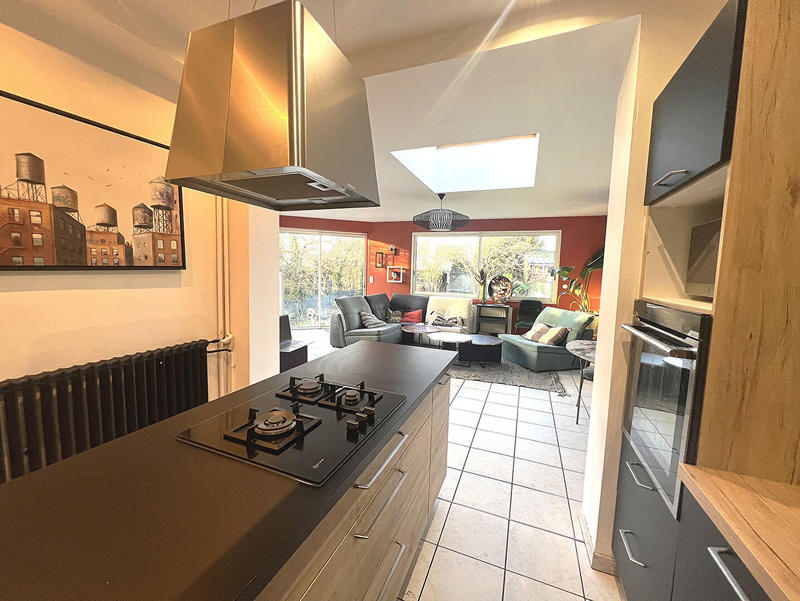 Maison - 128 m² - 6 pièces