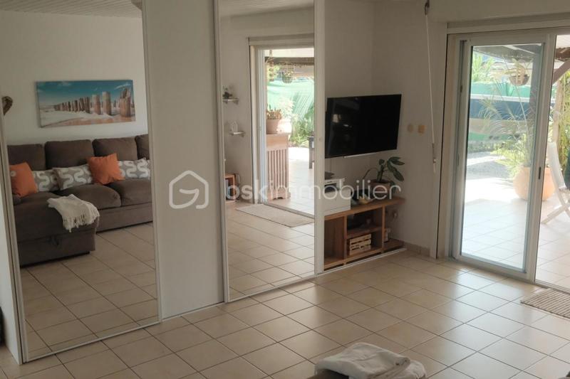 Maison jumelée - 66 m² - 3 pièces