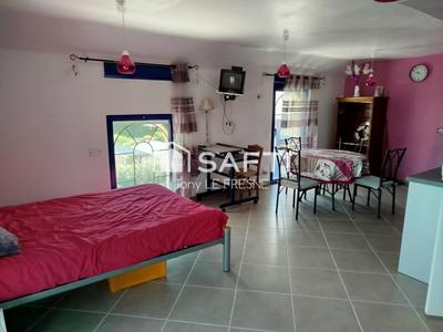 Maison - 151 m² - 7 pièces