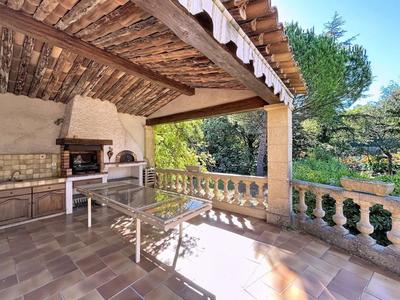 Maison - 362 m² - 5 pièces