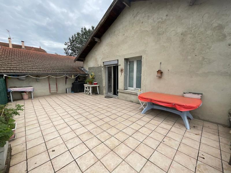 Appartement - 181 m² - 5 pièces