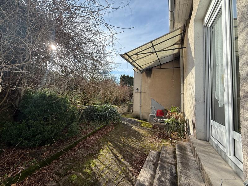 Maison - 210 m² - 5 pièces