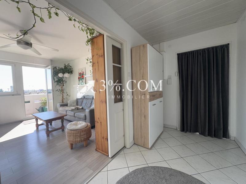 Appartement - 96 m² - 5 pièces