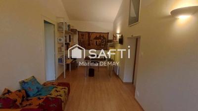 Maison - 141 m² - 5 pièces