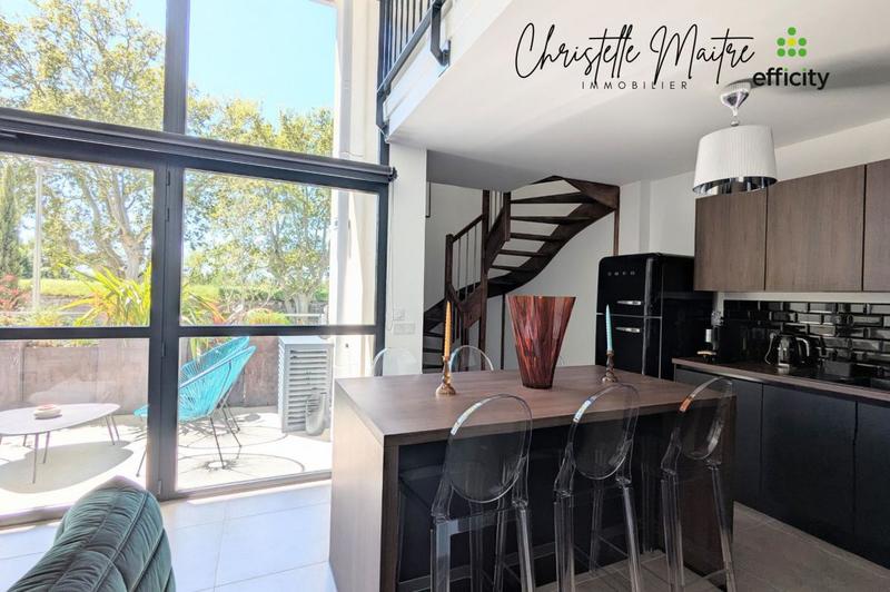 Appartement - 81 m² - 4 pièces