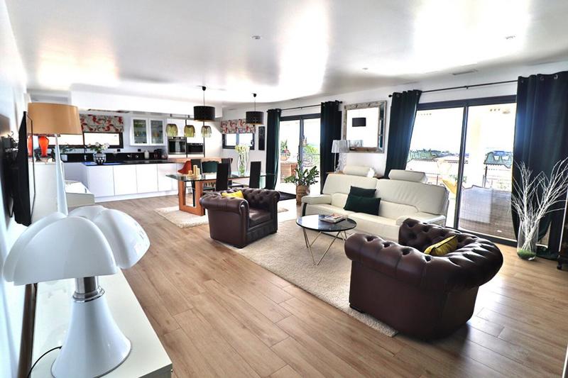 Villa - 150 m² - 5 pièces