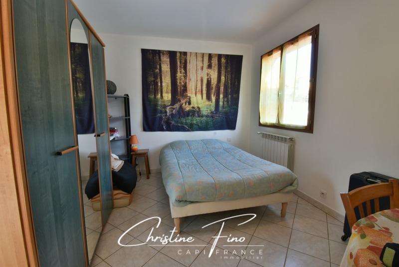 Maison - 199 m² - 14 pièces