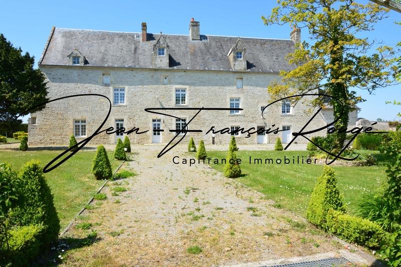 Maison - 515 m² - 19 pièces