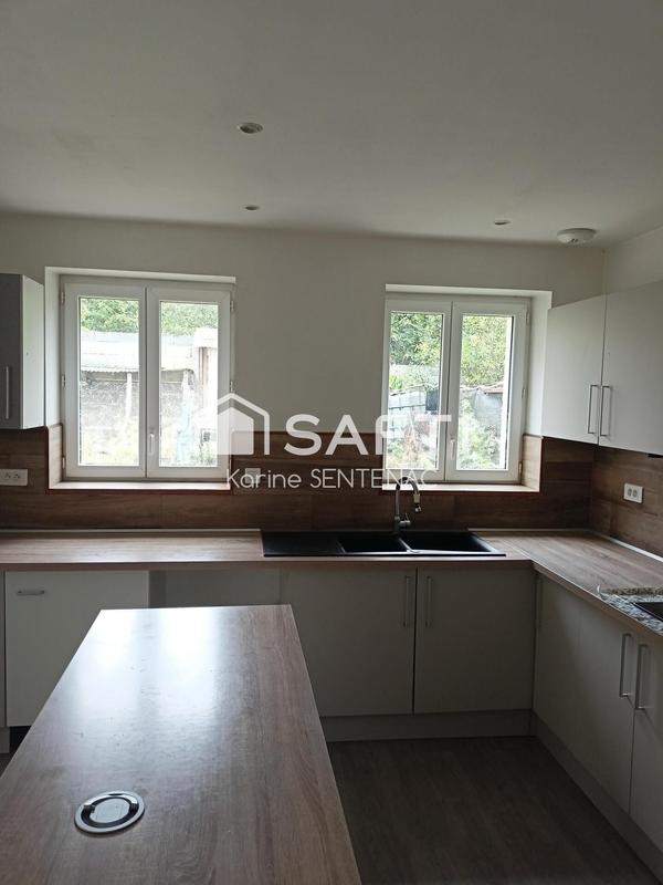 Maison - 157 m² - 8 pièces