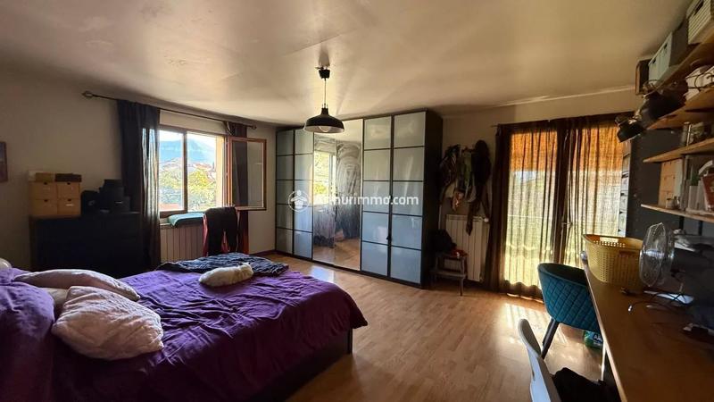 Maison - 150 m² - 7 pièces