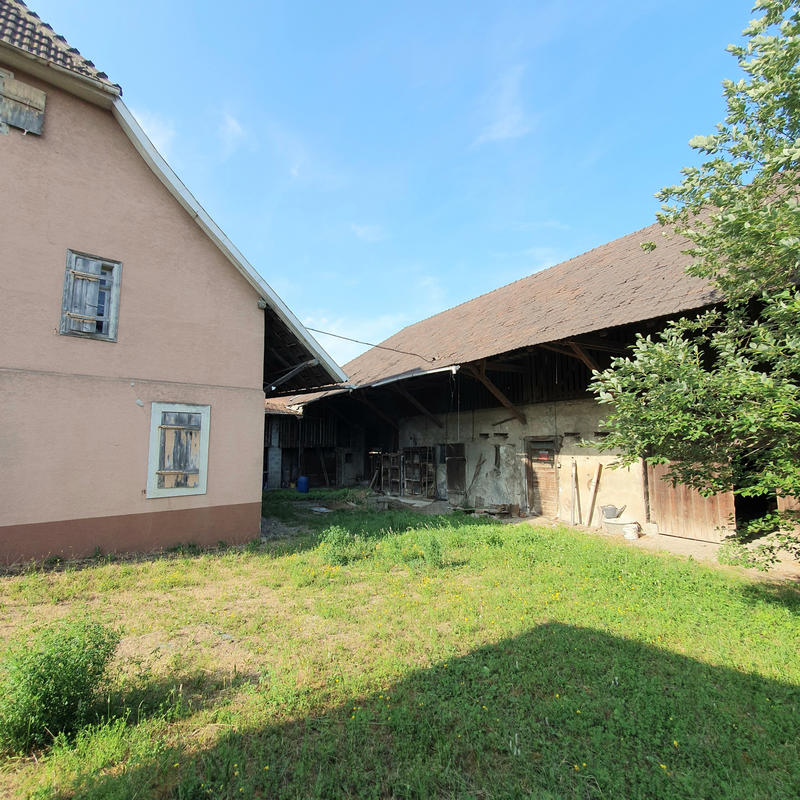 Maison de village - 146 m² - 8 pièces