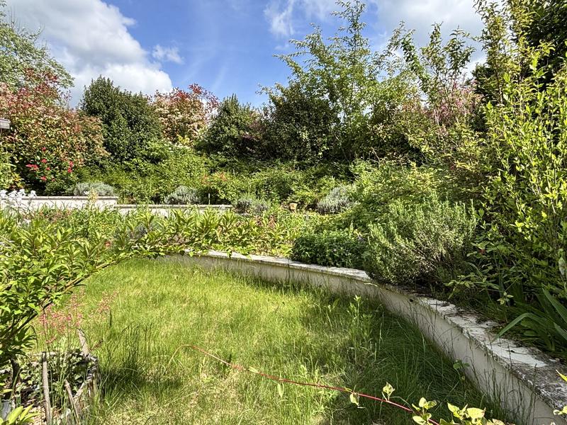 Maison - 92 m² - 5 pièces