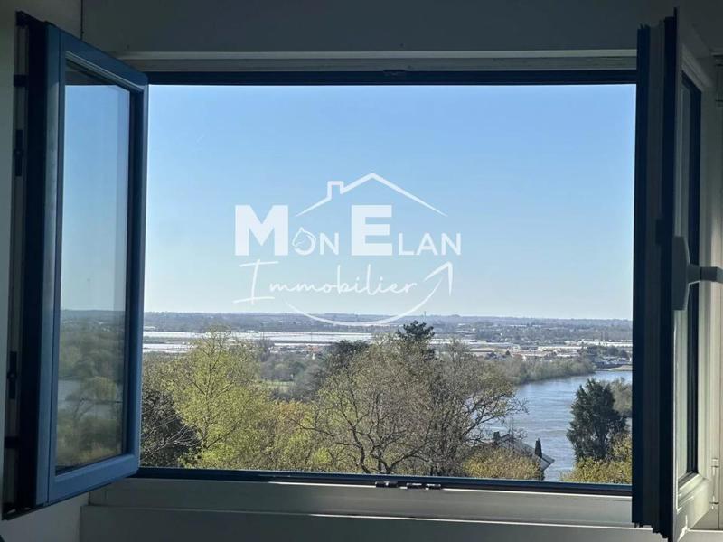 Propriété - 213 m² - 8 pièces