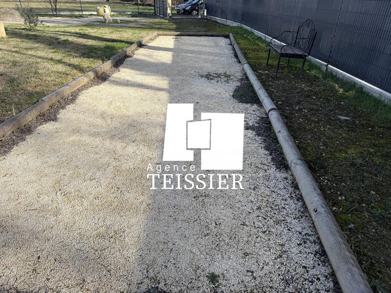 Villa - 99 m² - 4 pièces