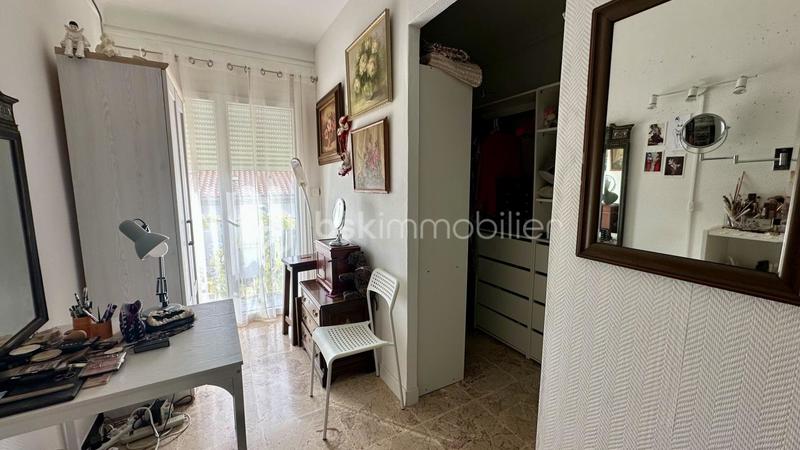 Maison - 175 m² - 7 pièces