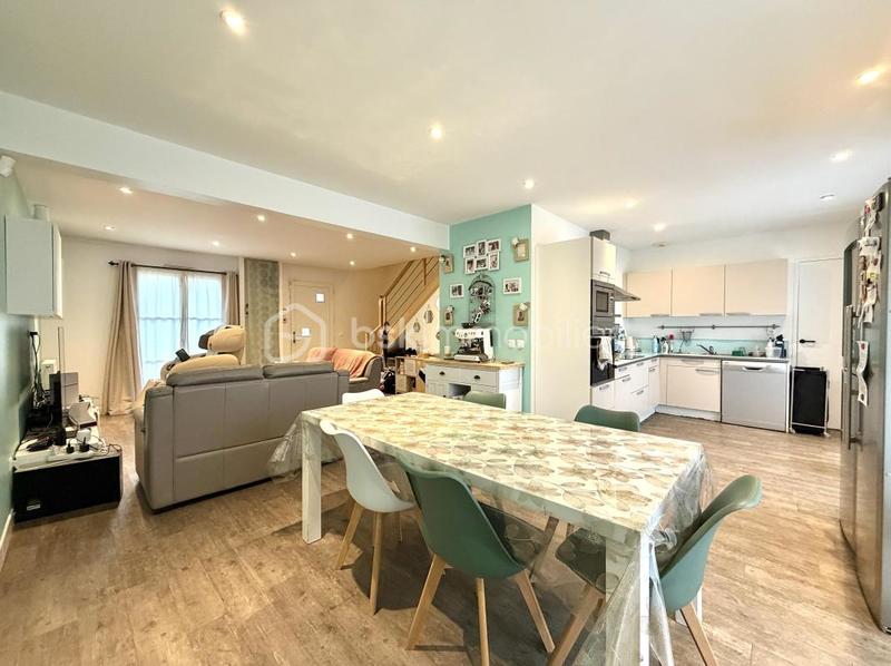 Maison - 103 m² - 6 pièces