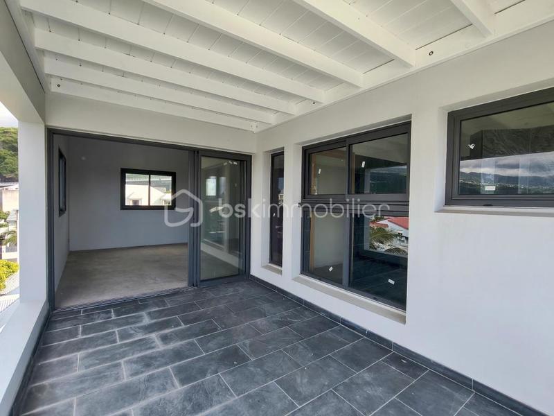 Villa - 200 m² - 5 pièces