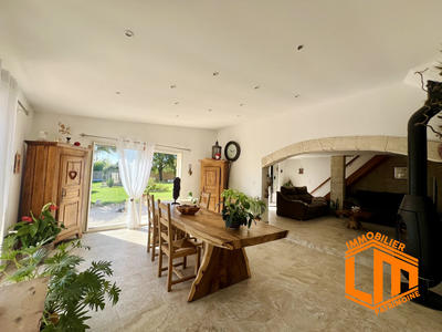 Maison - 187 m² - 6 pièces