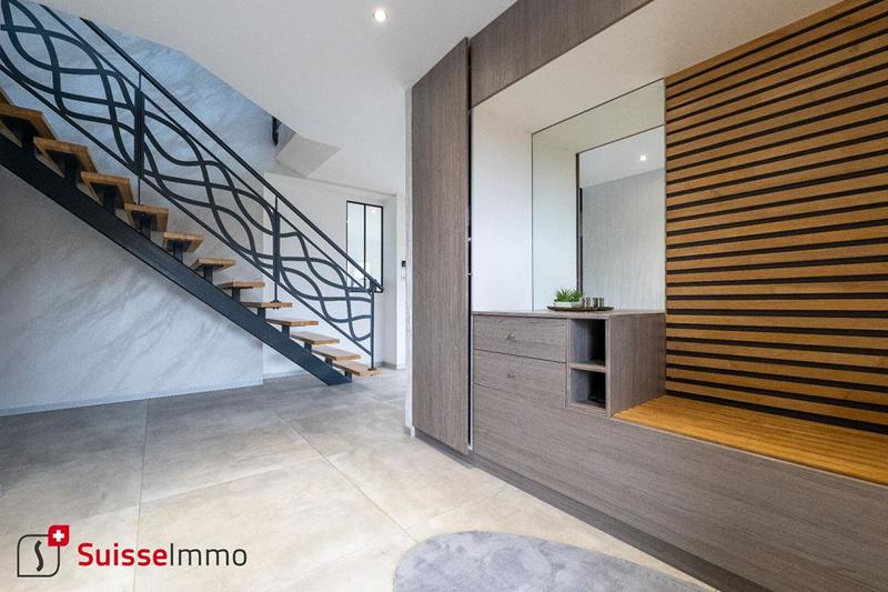 Villa - 210 m² - 8 pièces