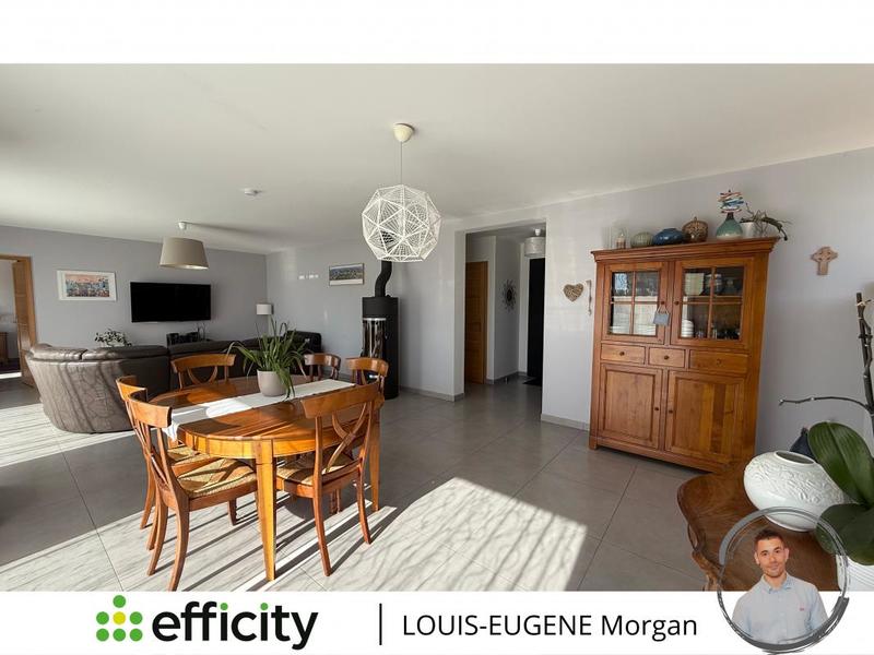 Pavillon - 191 m² - 8 pièces