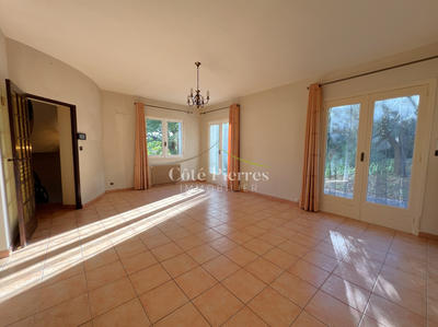 Villa - 155 m² - 10 pièces