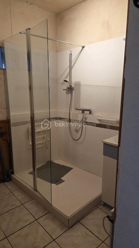 Maison de village - 520 m² - 2 pièces