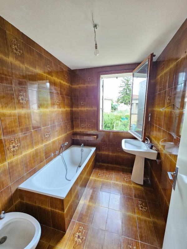 Maison - 99 m² - 5 pièces