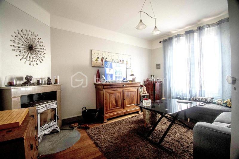 Maison de ville - 88 m² - 4 pièces