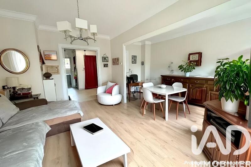 Appartement - 90 m² - 4 pièces