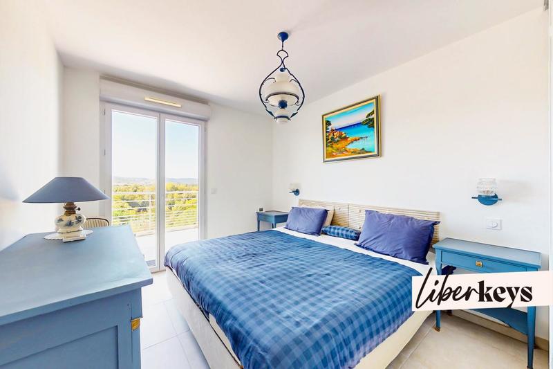 Appartement - 110 m² - 5 pièces