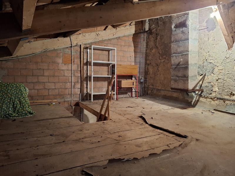 Maison ancienne - 102 m² - 4 pièces