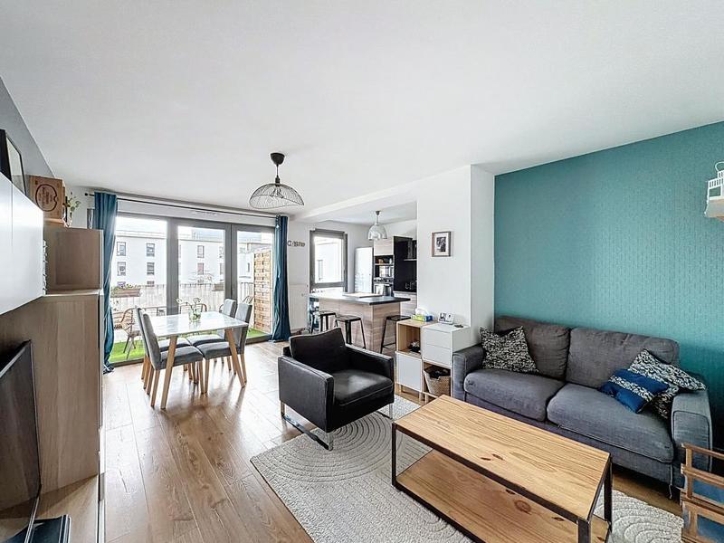 Appartement - 77 m² - 4 pièces