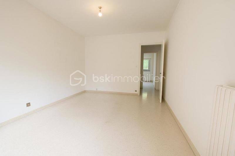 Appartement - 75 m² - 4 pièces