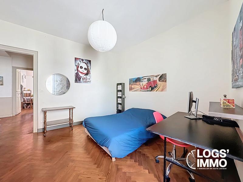 Maison ancienne - 195 m² - 6 pièces