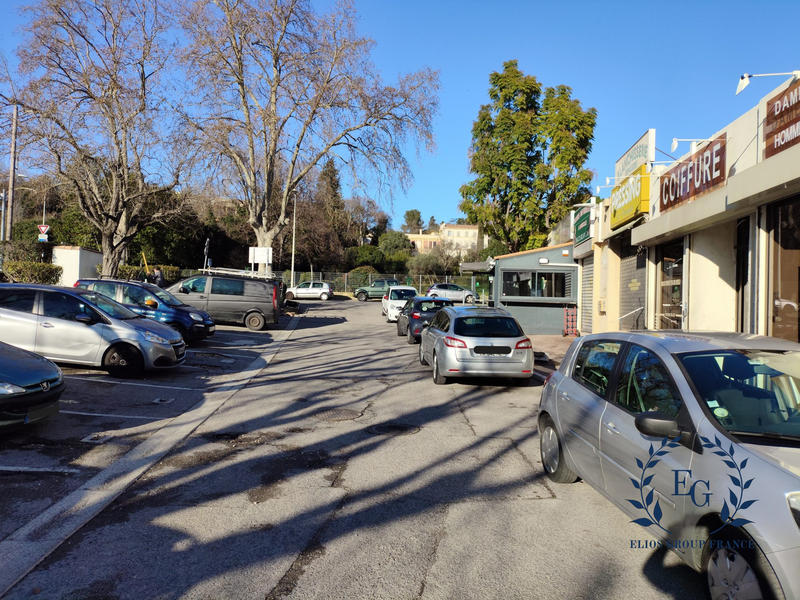 Fonds de commerce - 80 m²