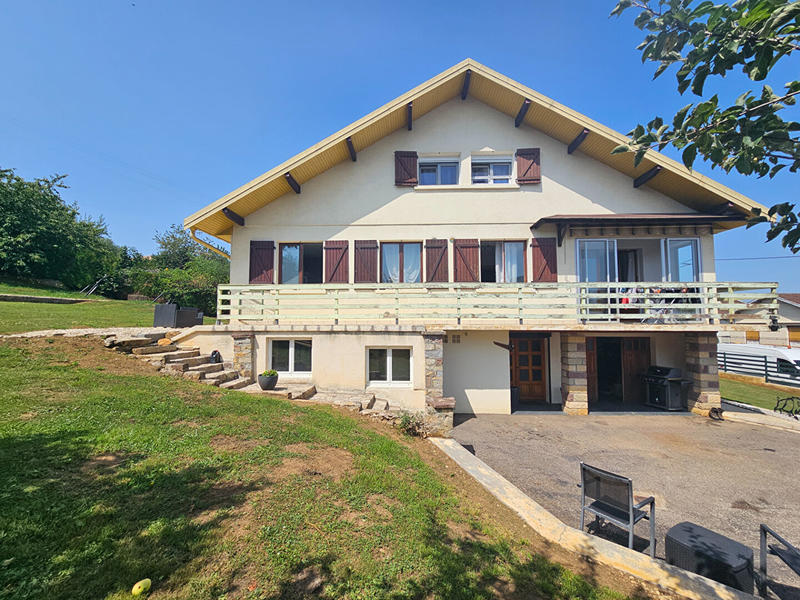 Maison - 153 m² - 6 pièces