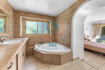 Villa - 160 m² - 5 pièces