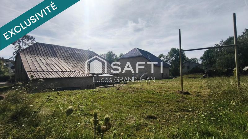 Maison - 329 m² - 8 pièces